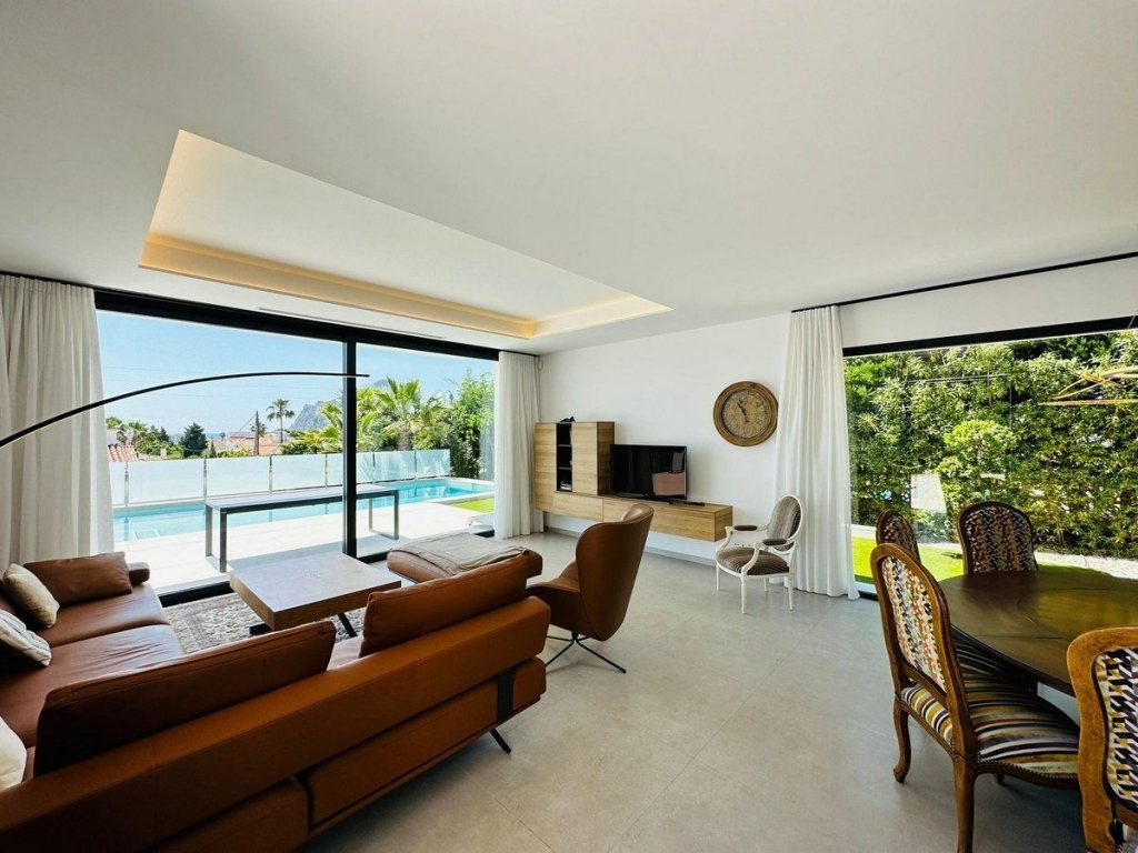 5 bed villa de lujo in Calpe / Calp