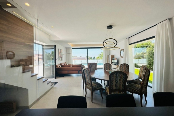 5 bed villa de lujo in Calpe / Calp