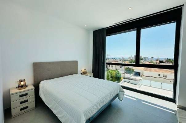 5 bed villa de lujo in Calpe / Calp