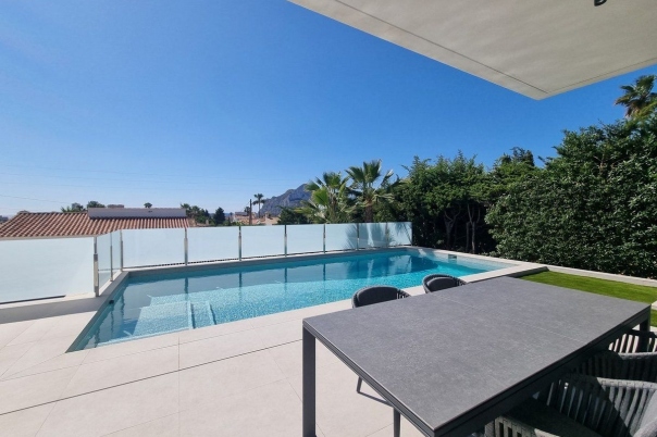 5 bed villa de lujo in Calpe / Calp