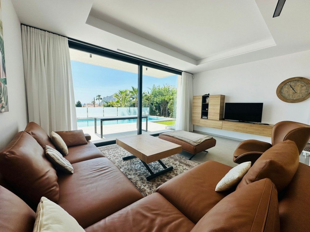 5 bed villa de lujo in Calpe / Calp