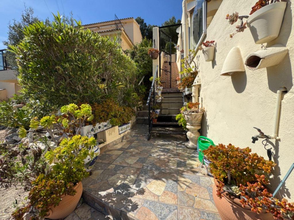 2 bed apartment in Teulada