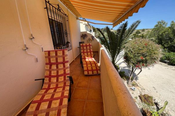 2 bed apartment in Teulada