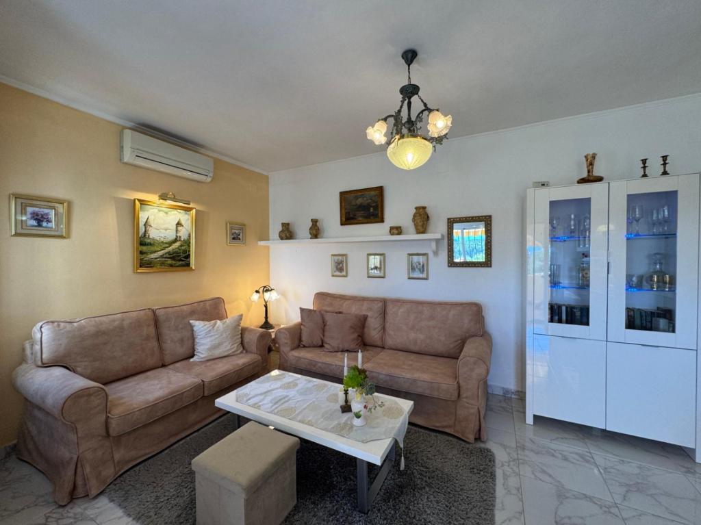 2 bed apartment in Teulada