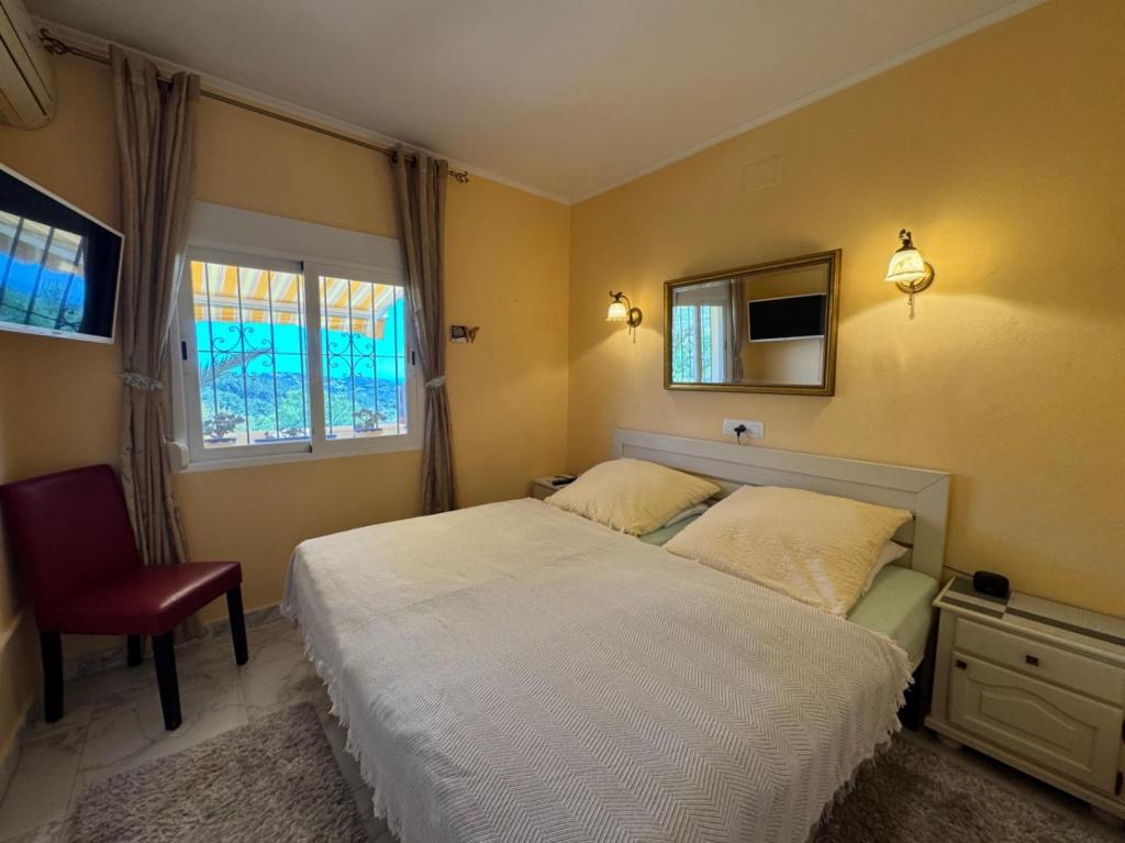 2 bed apartment in Teulada