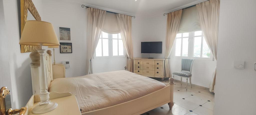 5 bed villa in Xàbia