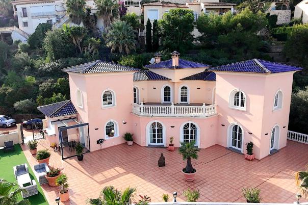 5 bed villa in Xàbia