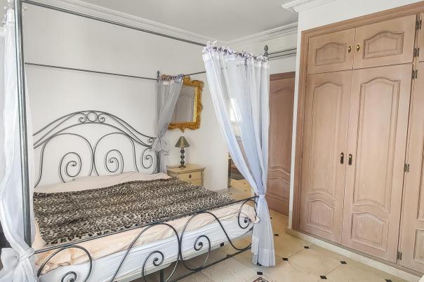 5 bed villa in Xàbia