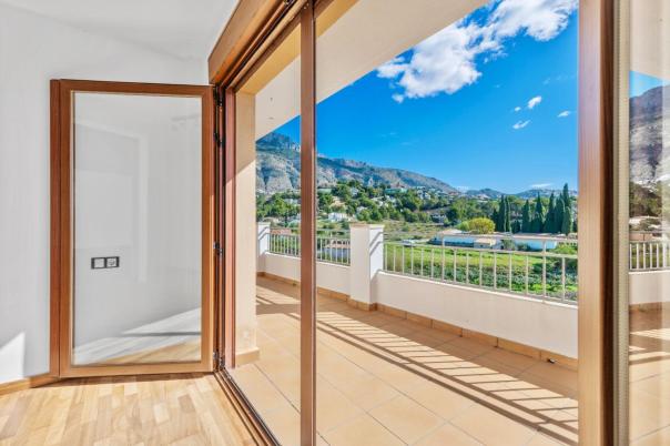 3 bed apartment in Altea