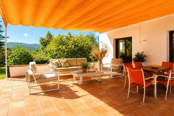 5 bed villa in Ondara