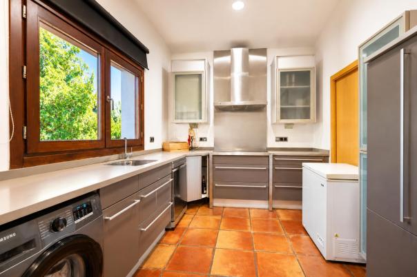 5 bed villa in Ondara