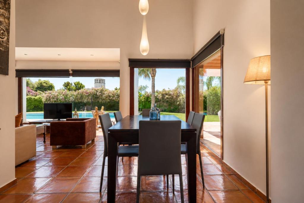 5 bed villa in Ondara