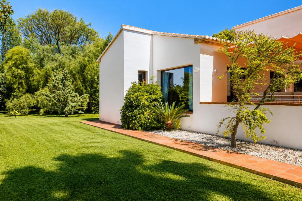 5 bed villa in Ondara