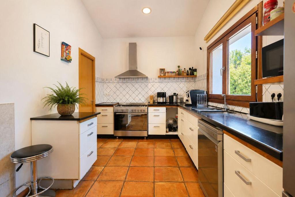 5 bed villa in Ondara