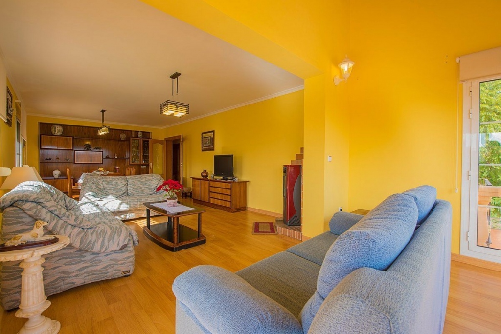 4 bed casa / chalet in Calpe / Calp