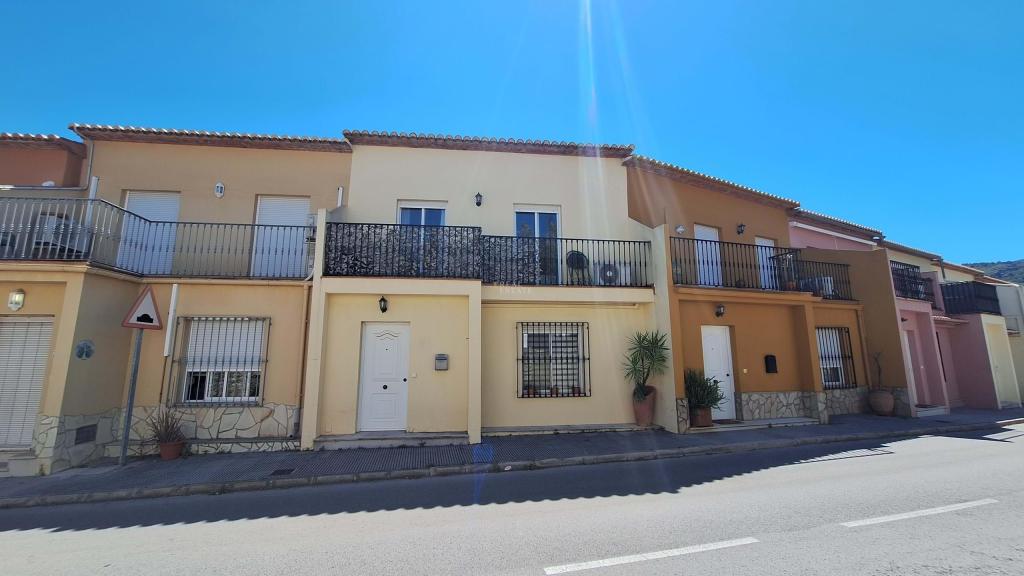 3 bed townhouse in Orba