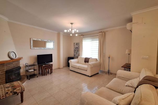 3 bed townhouse in Orba