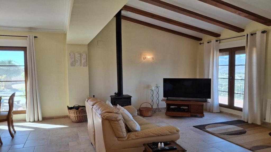 5 bed finca in Benissa