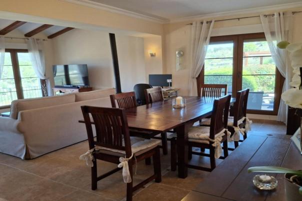 5 bed finca in Benissa