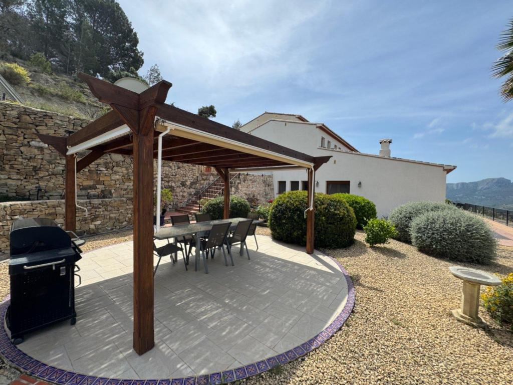 5 bed finca in Benissa
