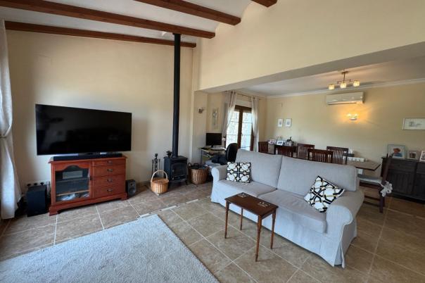 5 bed finca in Benissa