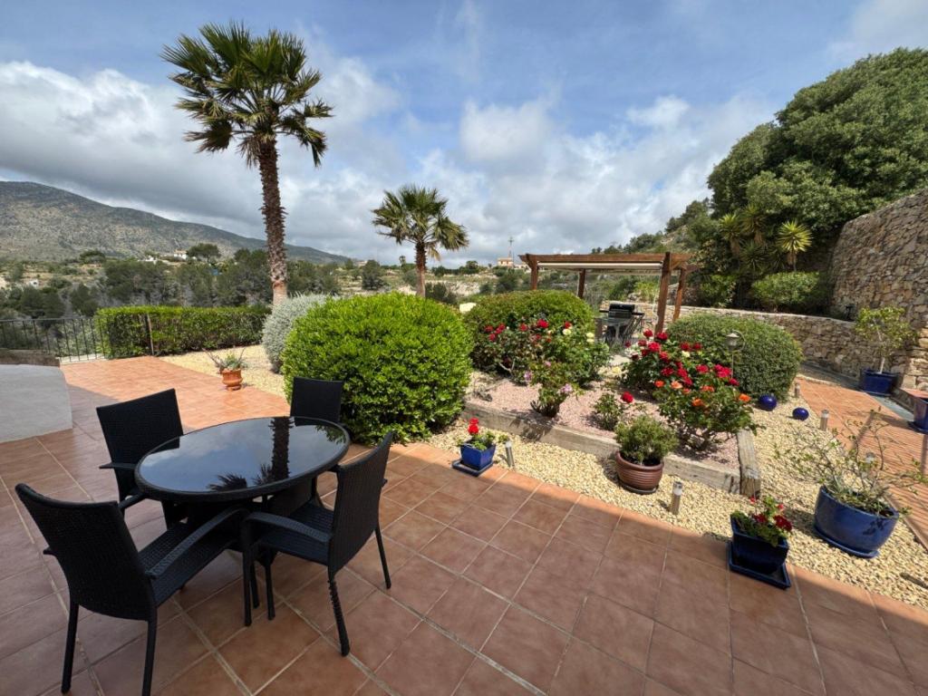 5 bed finca in Benissa