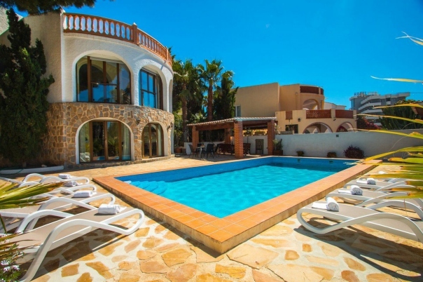 5 bed casa / chalet in Calpe / Calp