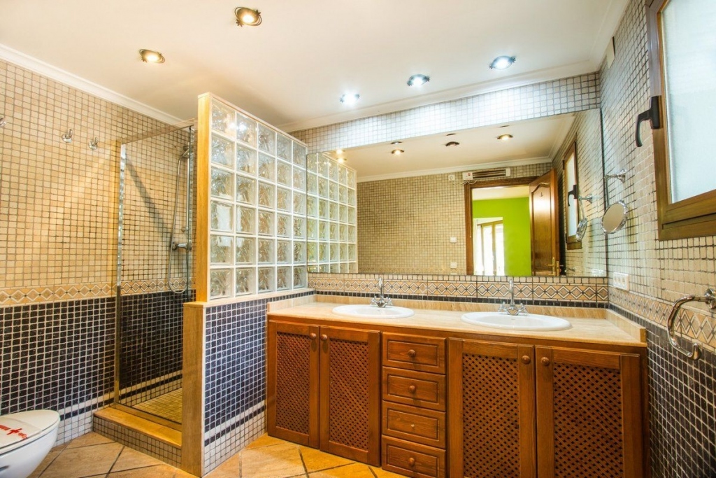5 bed casa / chalet in Calpe / Calp