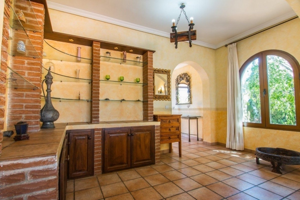 5 bed casa / chalet in Calpe / Calp