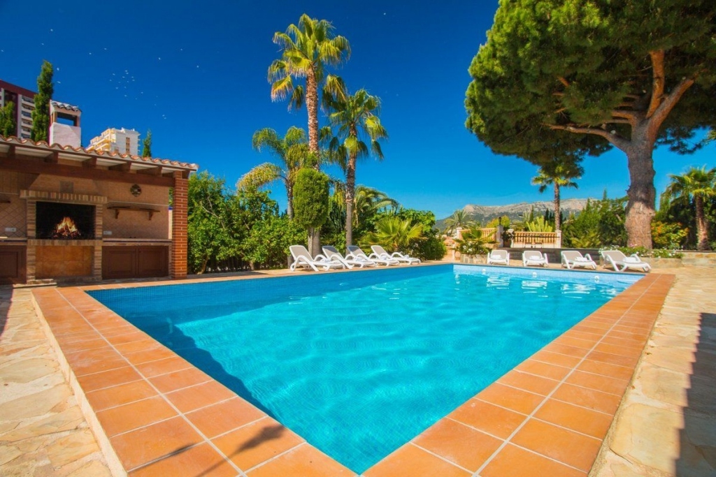 5 bed casa / chalet in Calpe / Calp