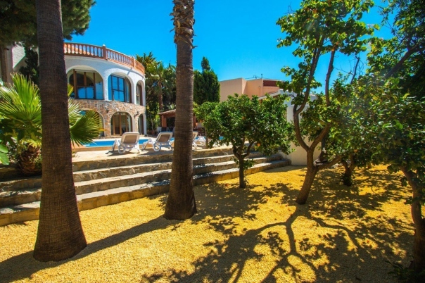 5 bed casa / chalet in Calpe / Calp