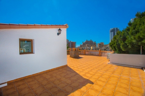 5 bed casa / chalet in Calpe / Calp