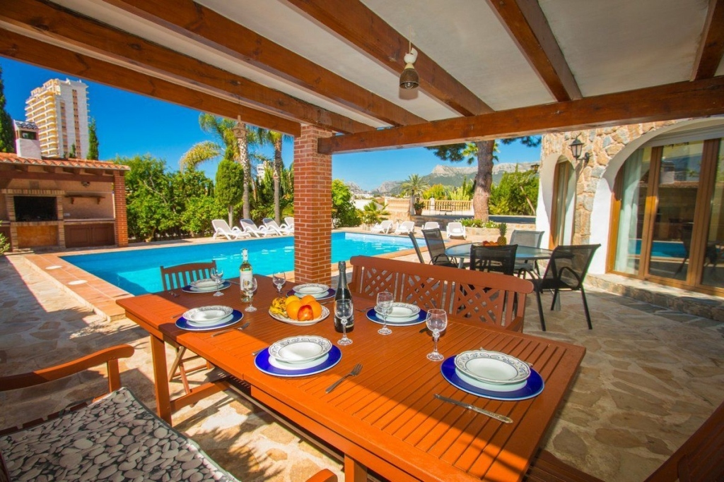 5 bed casa / chalet in Calpe / Calp