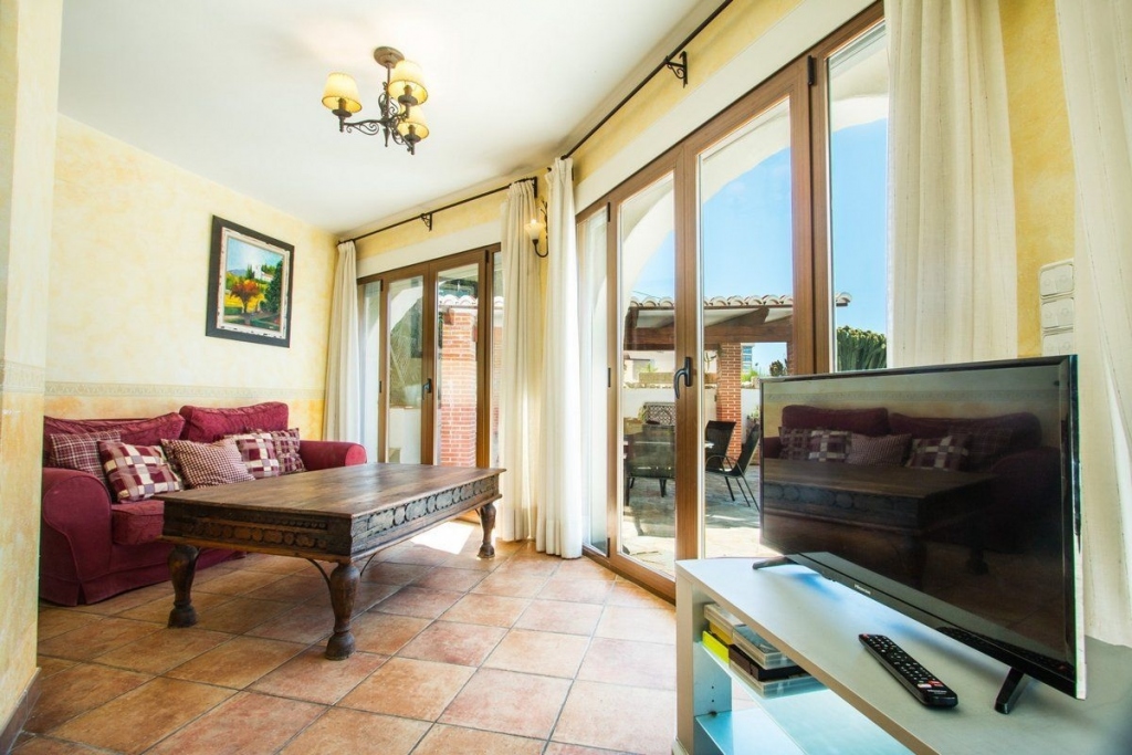 5 bed casa / chalet in Calpe / Calp