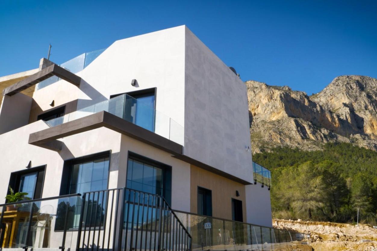 3 bed villa in Polop