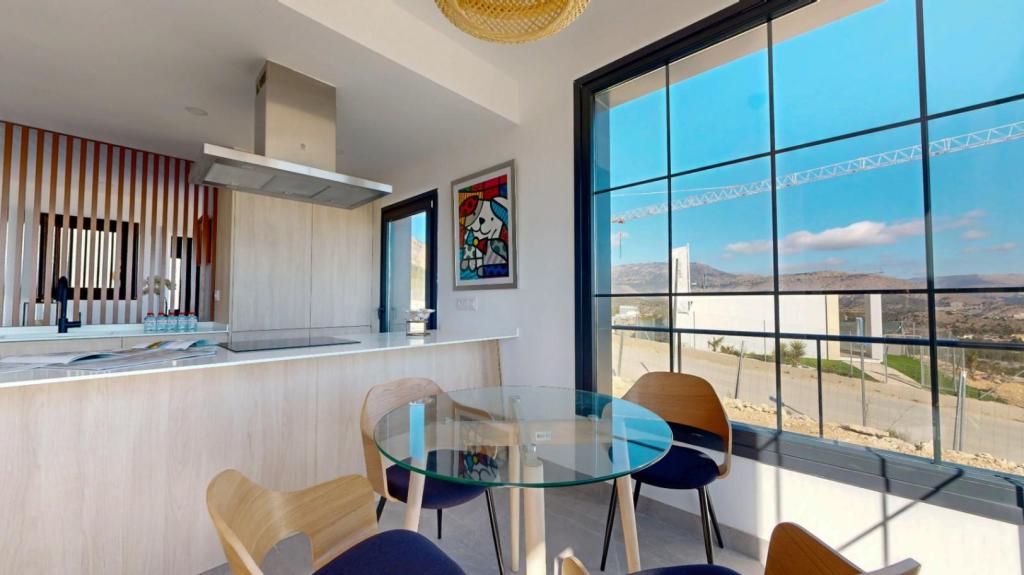 3 bed villa in Polop