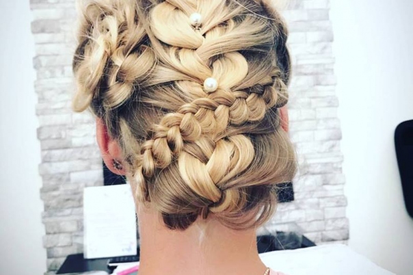 MiMis Kru - Hair, Beauty & Retail