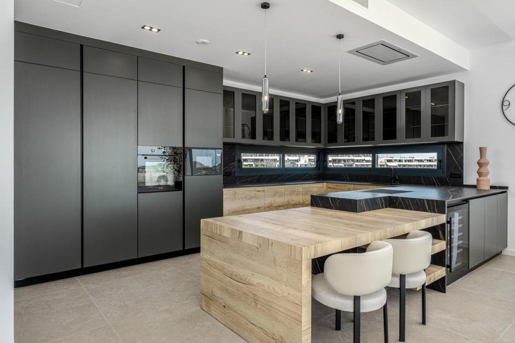 4 bed villa in Finestrat