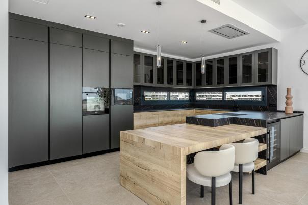 4 bed villa in Finestrat