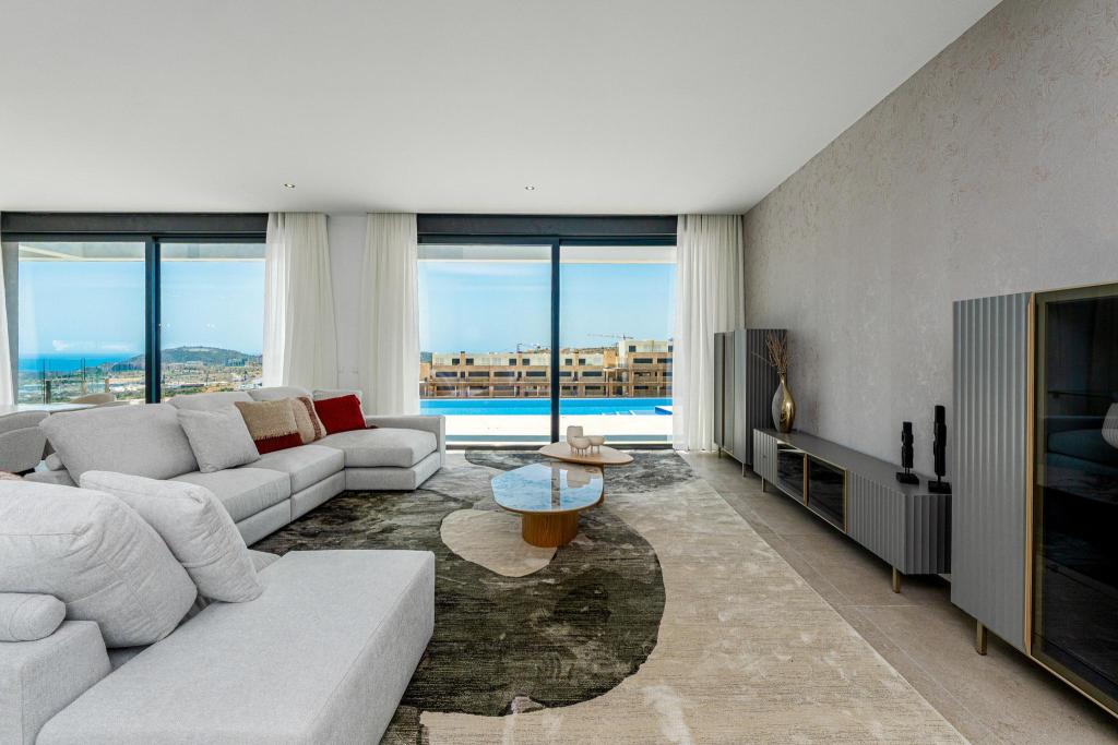 4 bed villa in Finestrat