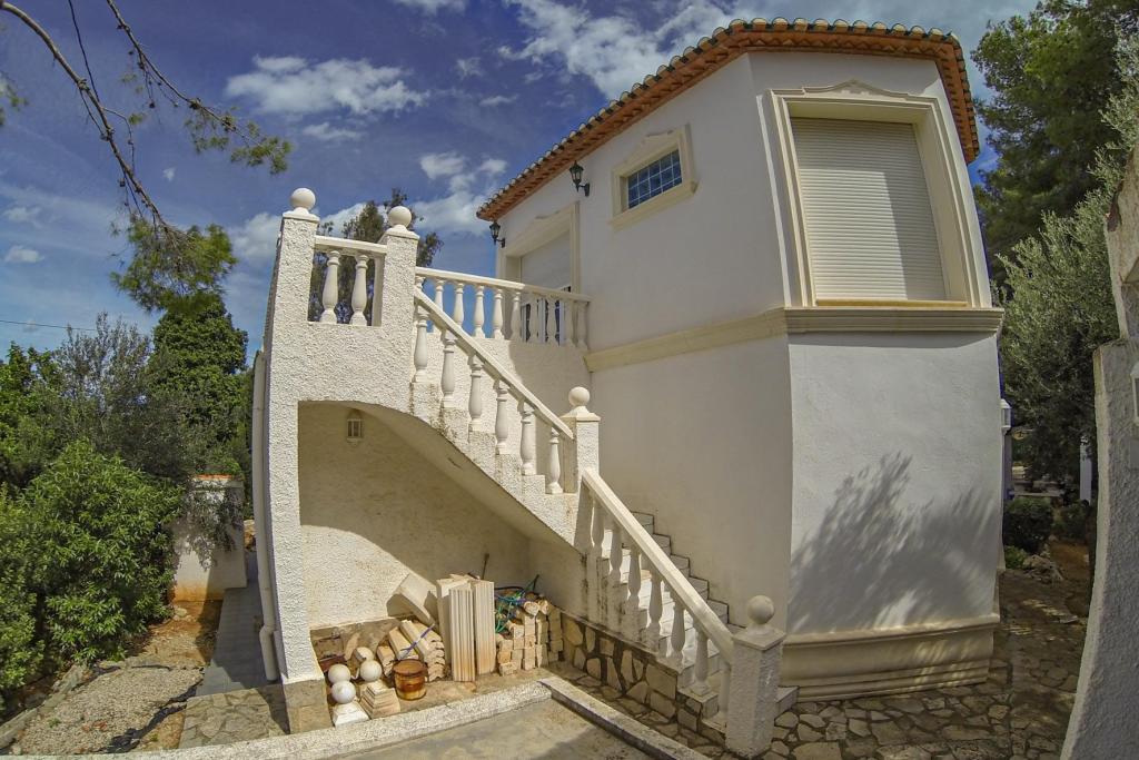 6 bed villa in Denia
