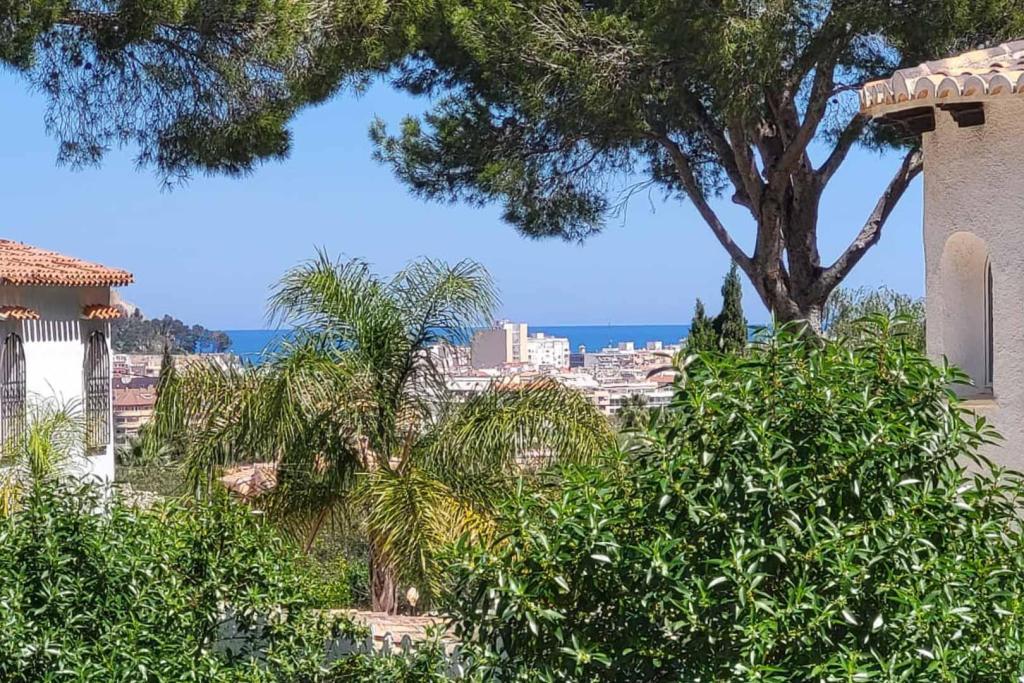6 bed villa in Denia