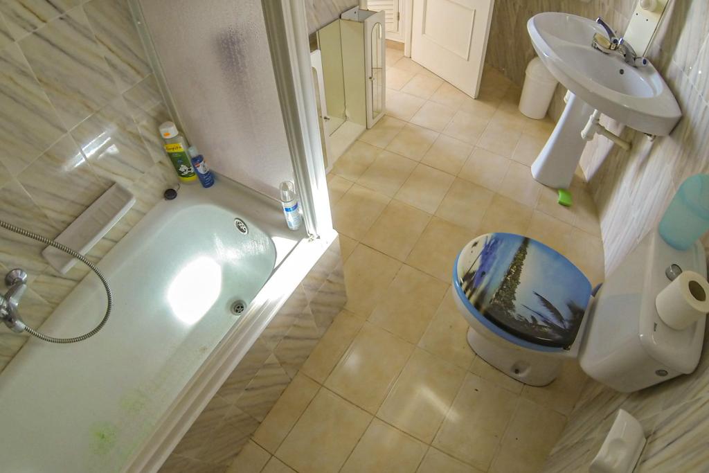 6 bed villa in Denia
