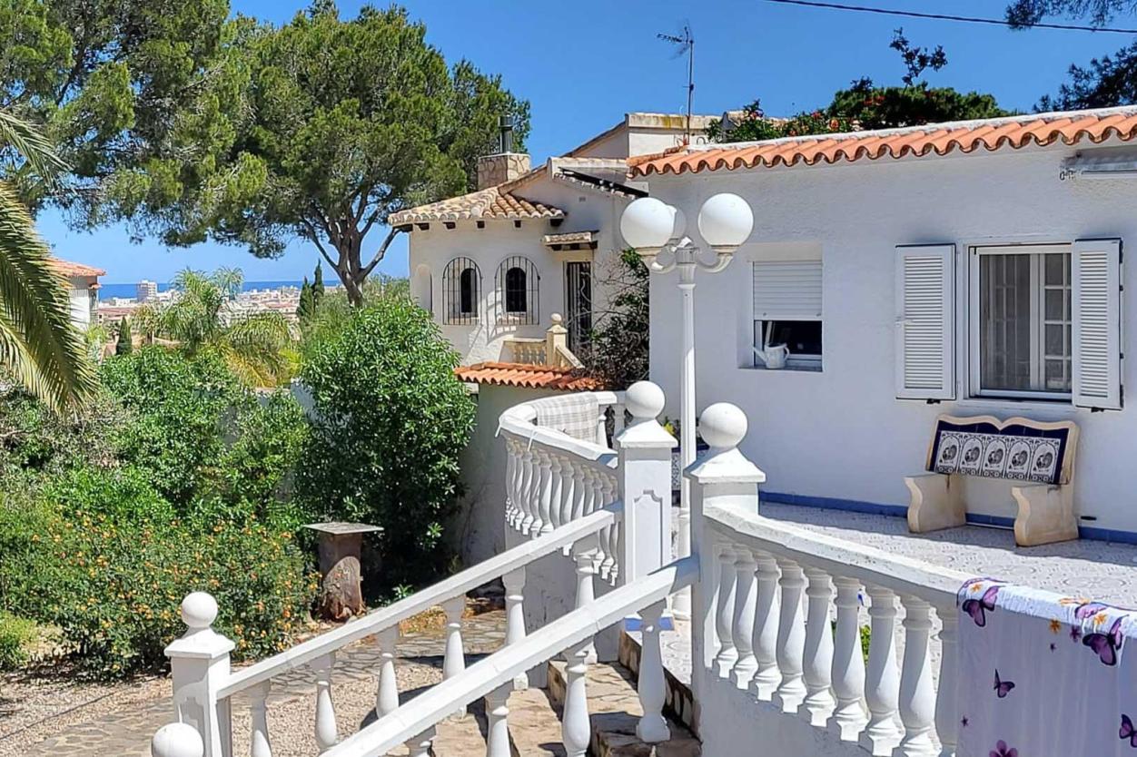 6 bed villa in Denia