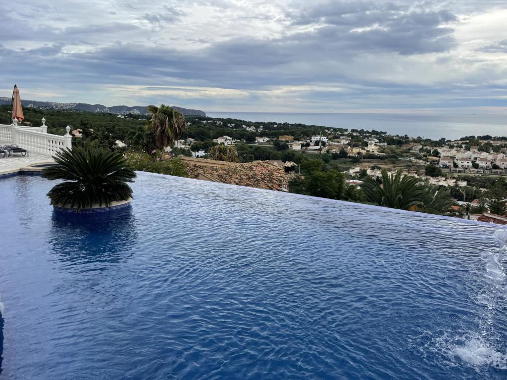 4 bed villas in Calpe