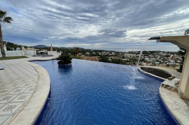 4 bed villas in Calpe
