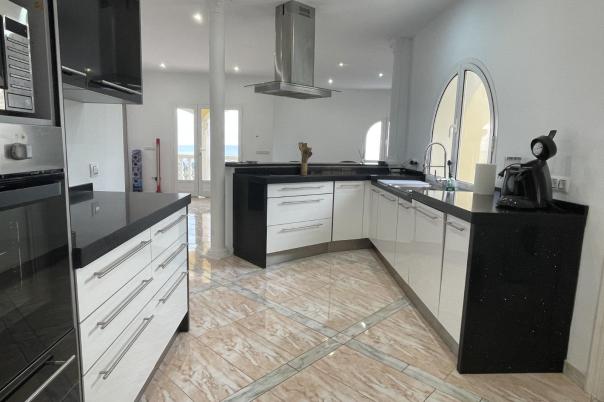 4 bed villas in Calpe