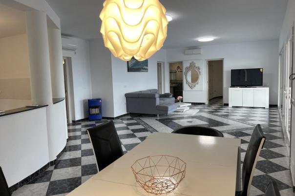 4 bed villas in Calpe