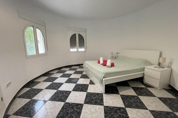 4 bed villas in Calpe