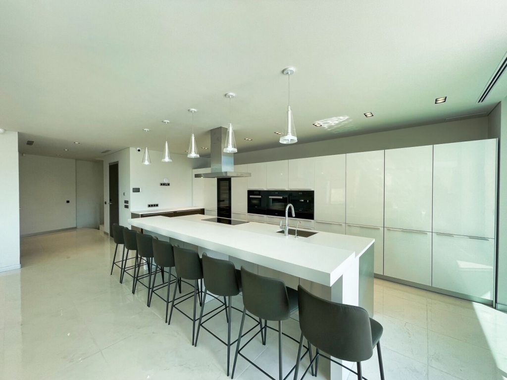 4 bed villa in Altea